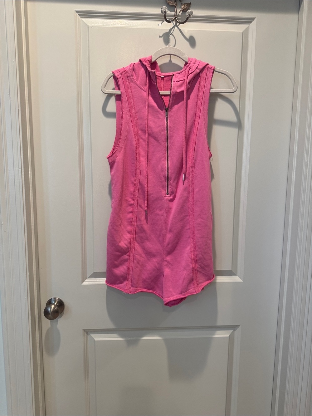 Sleeveless Pink Hoodie Tank Top Romper with Half-Zip